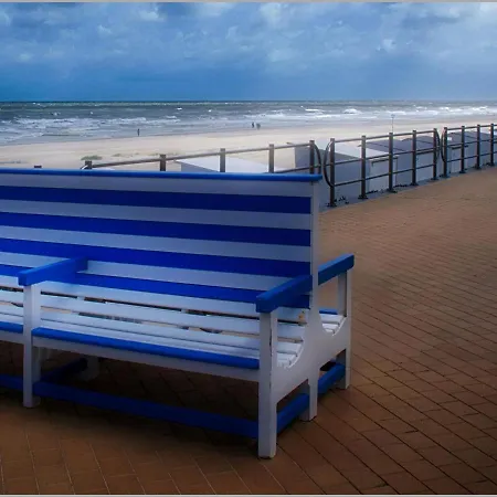 Apartment With 2 Bedrooms And Large Terrace Middelkerke